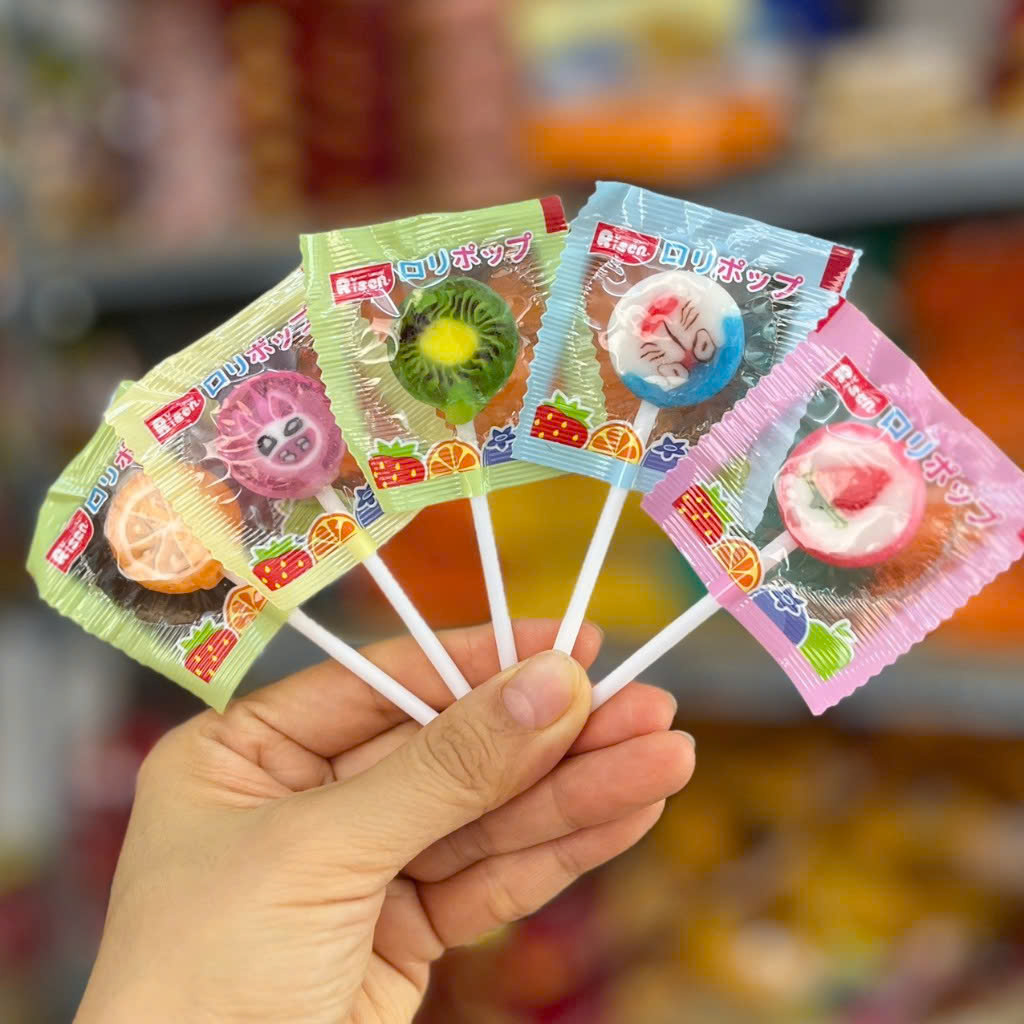Bánh Kẹo Nhập Khẩu Risen Food: Trải Nghiệm Hương Vị Đậm Đà